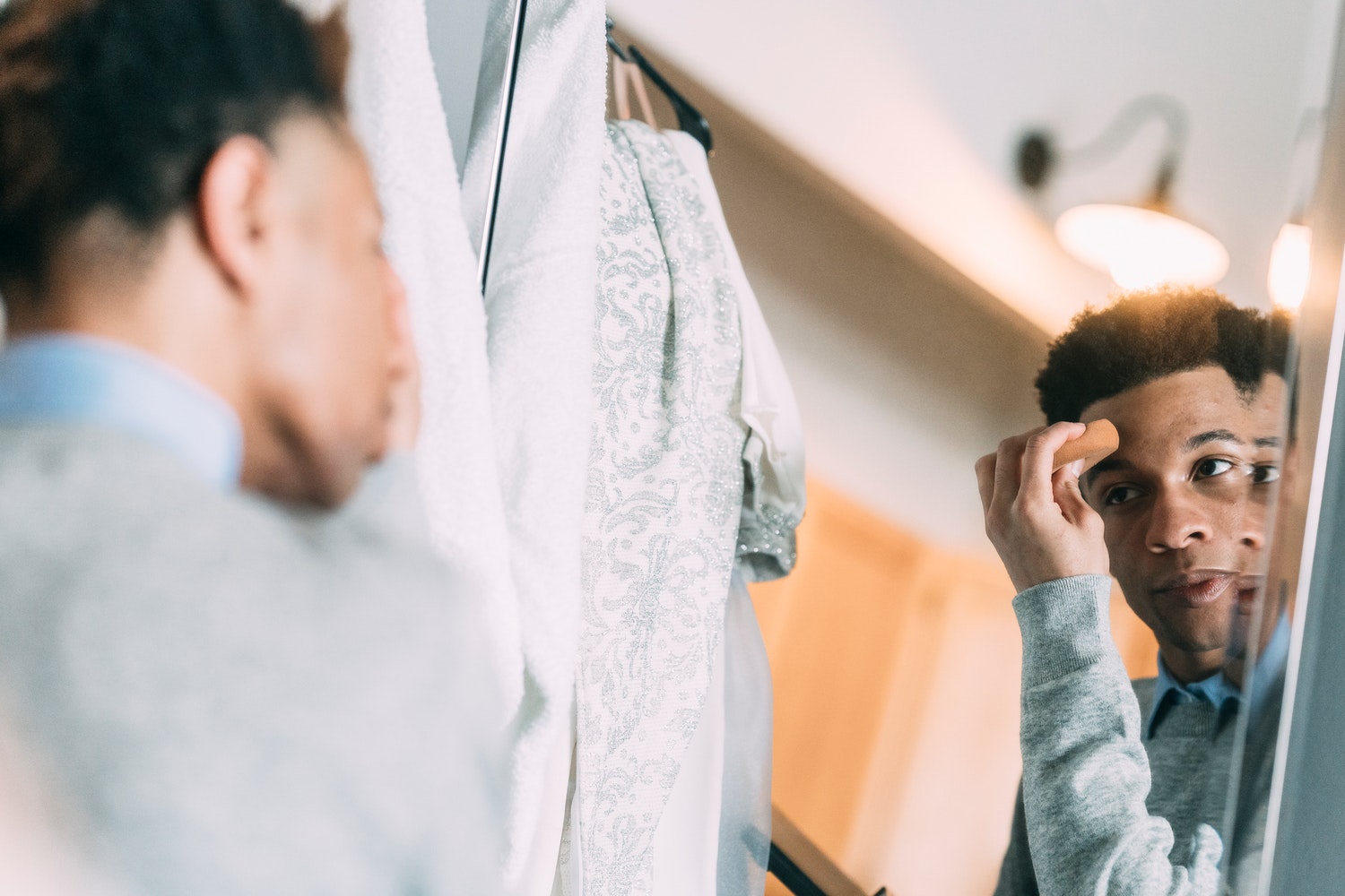 Your Step-By-Step Guide on How To Apply Moisturizer