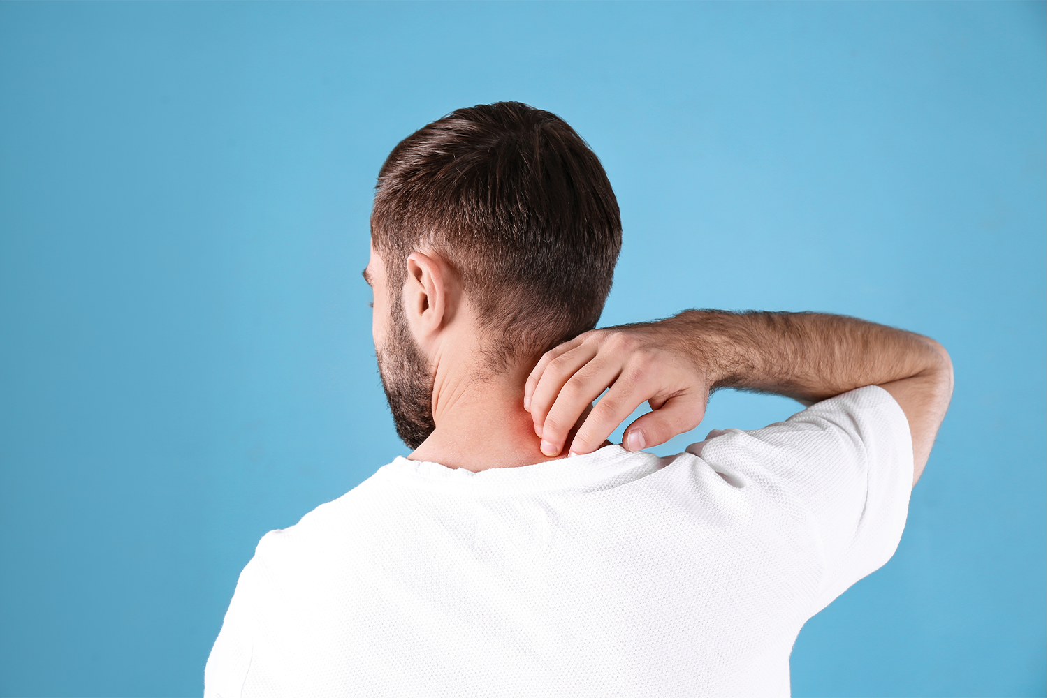 What Causes Back Acne in Males?